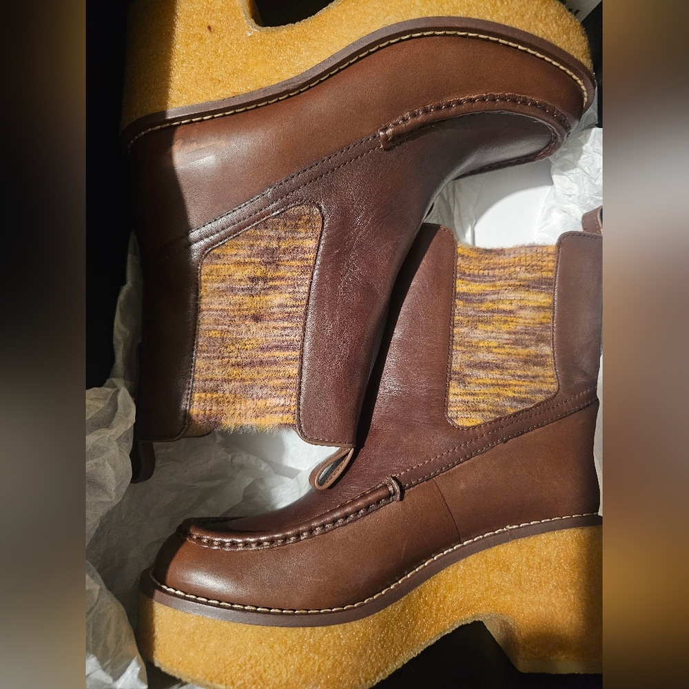 Coach Delaney Leather Saddle Booties Size 8 - Picture 6 of 14